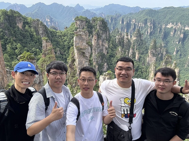 2025 Peak Forest Adventure: Walking Among the Clouds in Zhangjiajie